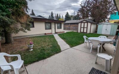 3344 Lakeside Crescent SW