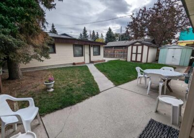 3344 Lakeside Crescent SW