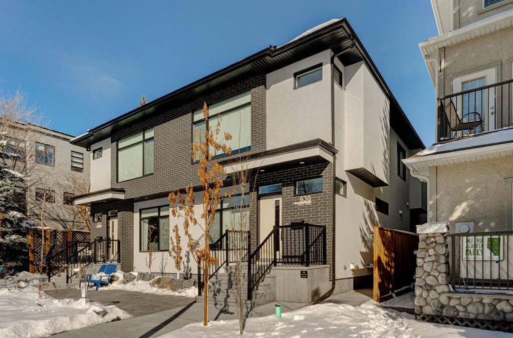 630 56 Ave SW